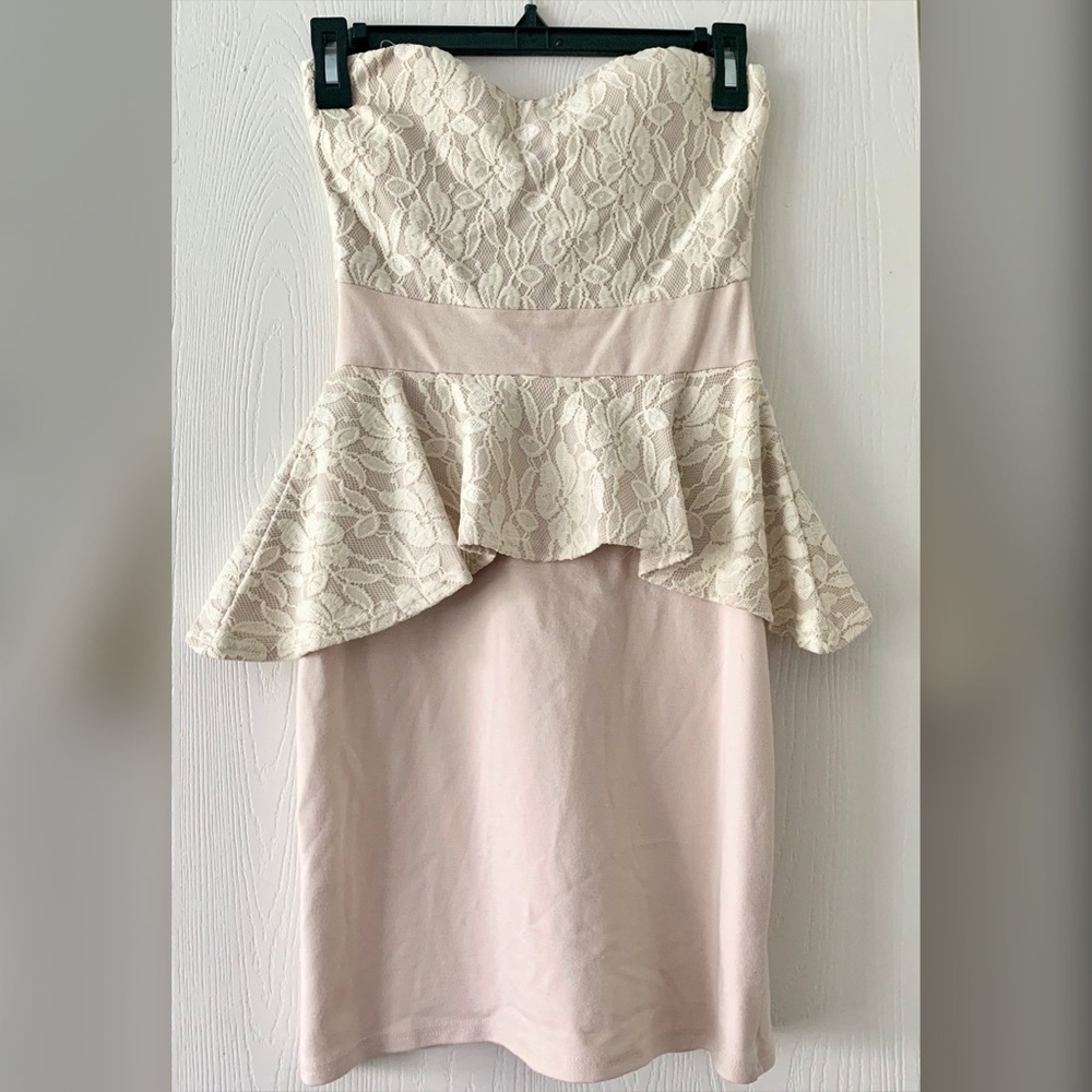 Cream strapless dress